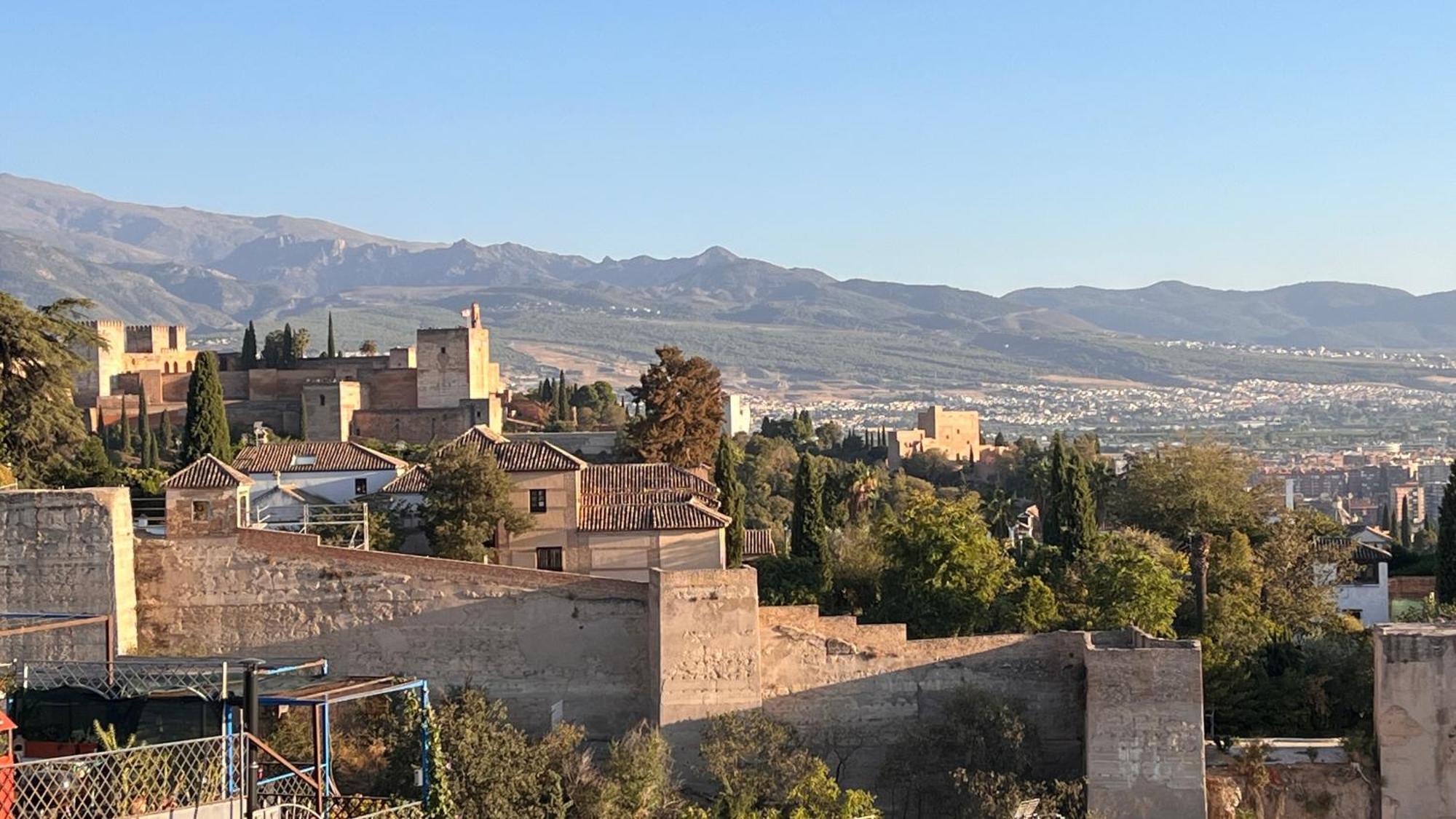 Casa Los Abetos Cerca De La Alhambra Y Sierra Nevada Villa Cenes De La Vega Buitenkant foto